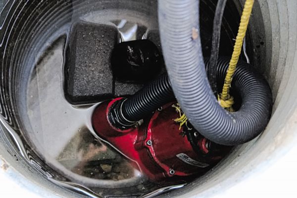 Cost of Submersible Sump Pump Service in Wilmington